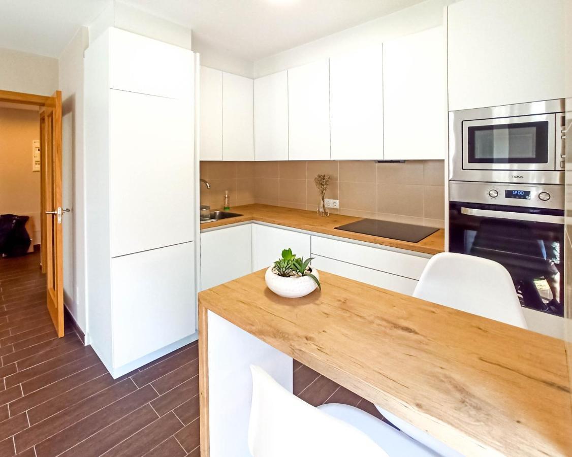 Charm Apartment Камбадос Екстериор снимка