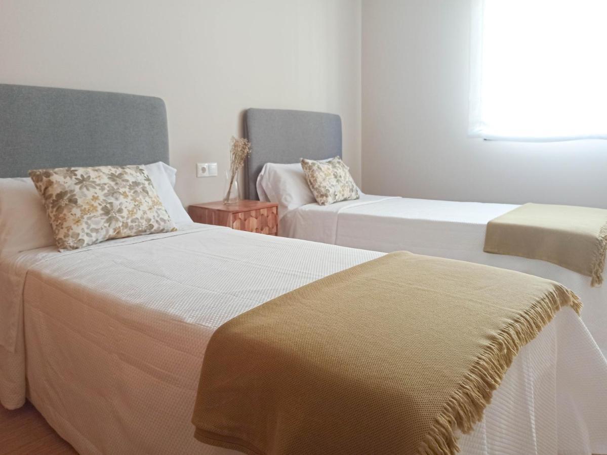 Charm Apartment Камбадос Екстериор снимка
